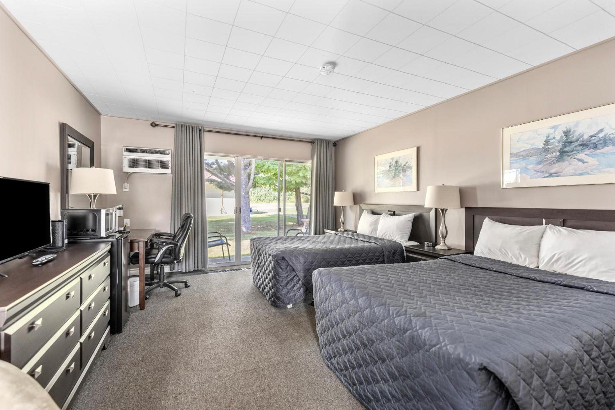 Ambassador Motel ซูเซนต์มารี ภายนอก รูปภาพ